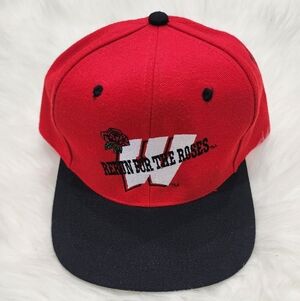​VTG 90s Wisconsin Badgers Rose Bowl Snapback Hat - Pasadena ‘95 - KC Caps